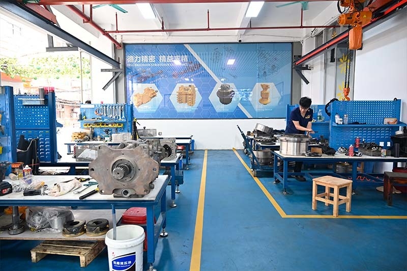 Guangzhou Tieqi Construction Machinery Co., Ltd. linia produkcyjna producenta