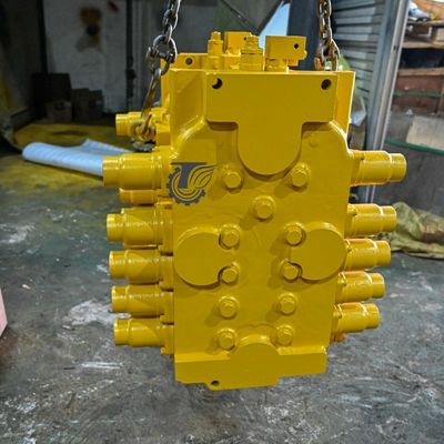 Komatsu PC2000-8 Główny zawór sterujący koparki 709-1A-11300 709-1A-11400 709-1A-11100