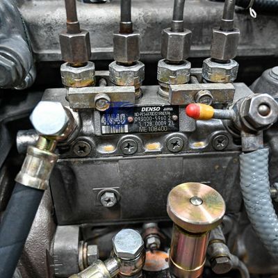 Budownictwo Mitsubishi Silnik wysokoprężny 4M40 4M41 4M50 4M51 6M60