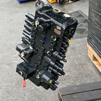 Kobelco 75-8 Zawór dystrybucyjny LG30V00001F1 Główny zawór sterowania