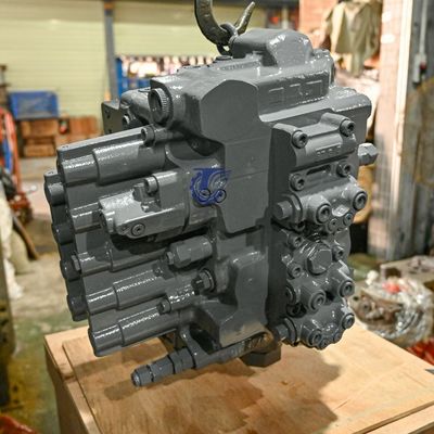 HITACHI Excavator Główny zawór sterujący ZAX120-6 130H 4410248