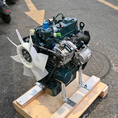 Oryginalny silnik Kubota D782 Zestaw silnika D782-ET05_CN4 Silnik silnika wysokoprężnego 9,8 kW 2300 obrotów na minutę