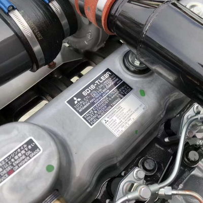 Mitsubishi 6D16-T silnik o wodzie 106 - 142 KW Wysokość 830 mm