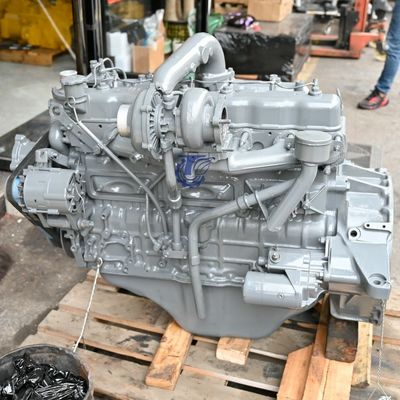 Hitachi Excavator 6BD1 Silnik Isuzu Silnik 6BG1 6SD1 6BD1 6WF1 4JG1 4HK1 4JJ1 4JG1