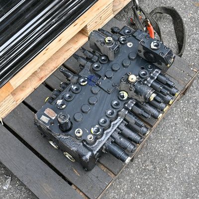 SK75-8 SK70SR-2E SK70UR-3E SY75 SY85 Zestaw sterowania koparką G30V00001F1 Naprawa mini koparki