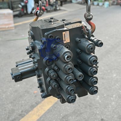UX28 zawór sterujący Doosan Daewoo DX215 DX220 DX225-5-7 Główny zawór sterujący koparki