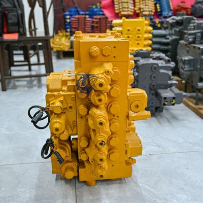 709-12-14700 709-12-12403 709-12-12402 Dla Komatsu WA700-3 ŁADOWARKI KOŁOWE Hydrauliczny główny zawór sterujący Części do maszyn budowlanych Rynek wtórny Wysokiej jakości oryginał