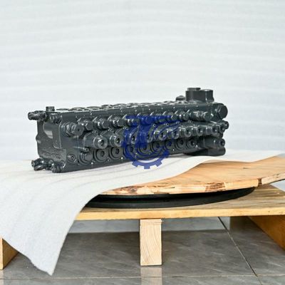 723-29-11400 7232911400 306414051 723-29-11401 Dla Komatsu PC95R-2 EXCAVATORS PARTS Hydraulic MAIN CONTROL VALVE