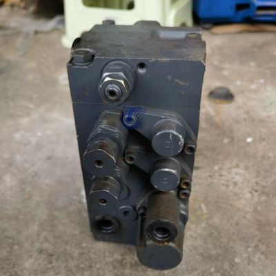 723-82-31100 7238231100 723-82-30100 Dla Komatsu FD35/40-10 FD35Y/40Y-10 FD40Z-10 FD45-10 Części wózków widłowych