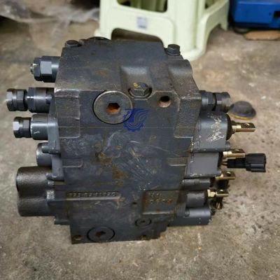 723-82-31100 7238231100 723-82-30100 Dla Komatsu FD35/40-10 FD35Y/40Y-10 FD40Z-10 FD45-10 Części wózków widłowych