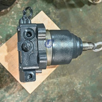 708-7S-00670 dla Komatsu GD555-5 GD675-5 GD655-5 Części koparki Hydraulic Wentylator Silnik Assy; olej (napęd wentylatorowy)
